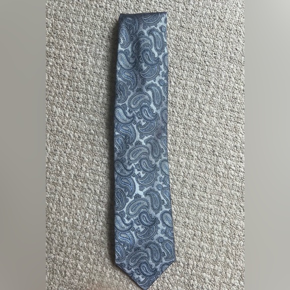 Black Brown 1826 Gray & Blue Paisley Tie - Picture 1 of 3